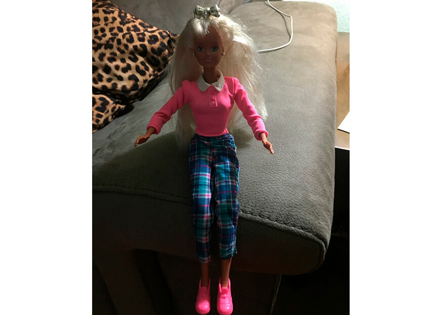 La Barbie muda