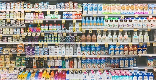 ¿Sabías que los supermercados exponen los productos para que gastes más?